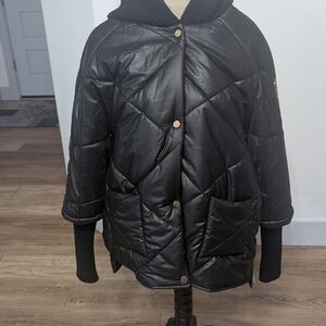 Women's Black Quilted Ski Jacket